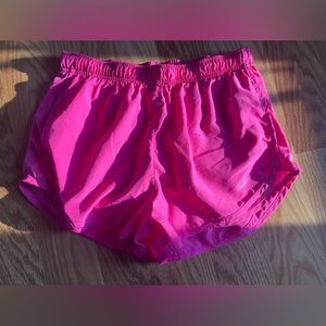 NIKE TEMPO RUNNING SHORTS